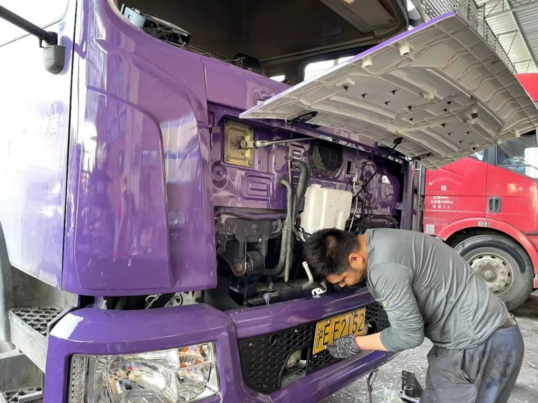 1649648369480423c6UA.jpg 13.jpg