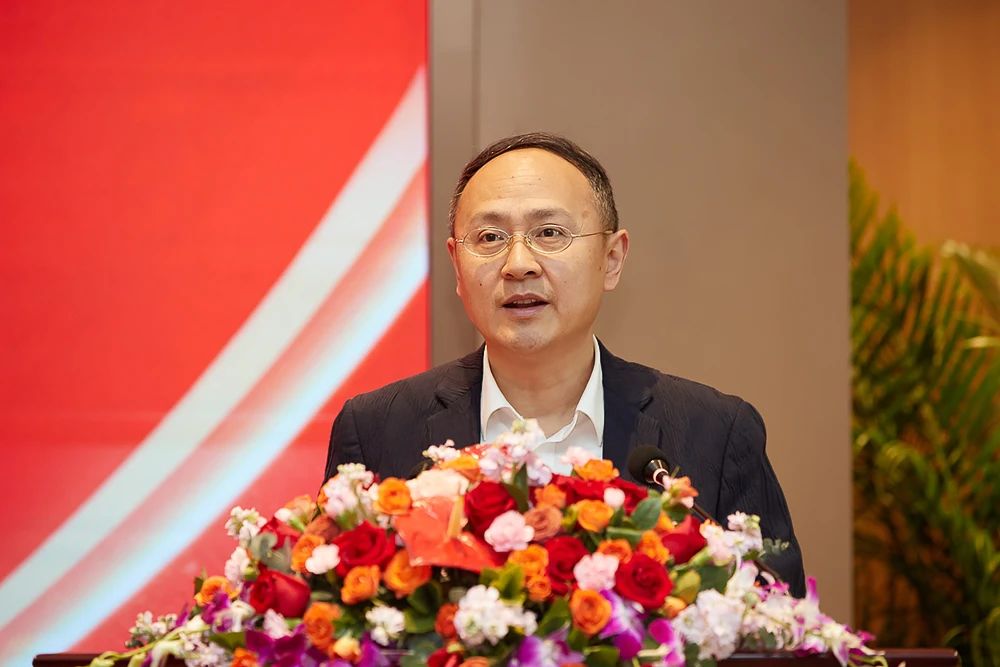 16855263684645203bKF.jpg 10.jpg