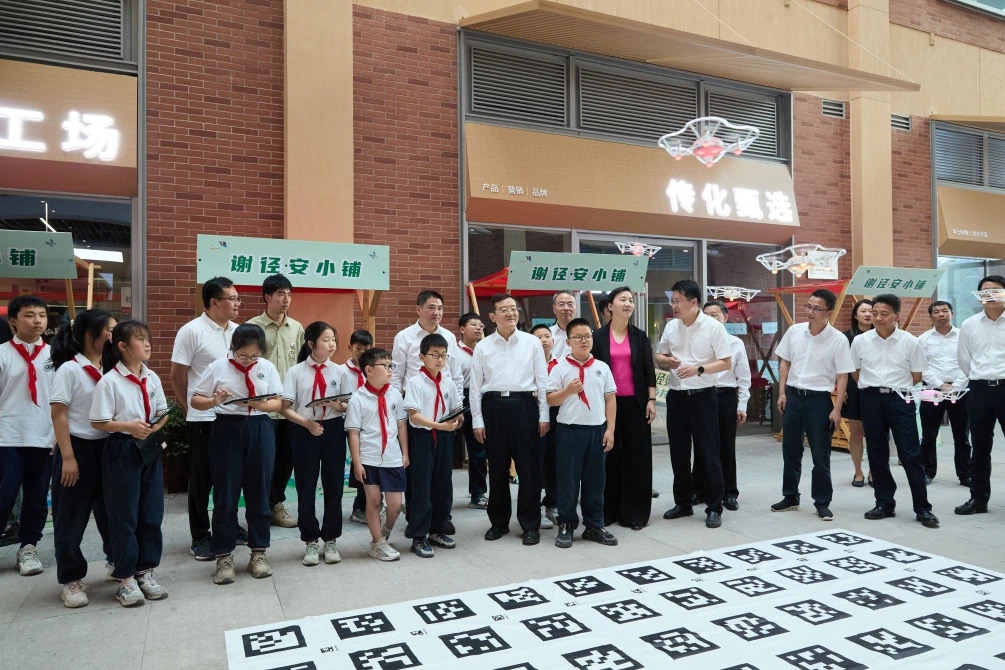 1717147382481736v7pT.jpg 6.jpg